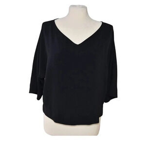 UNIQLO || Black Ponte Knit Drapey V Neck 3/4 Sleeve Minimalist Blouse Top Medium